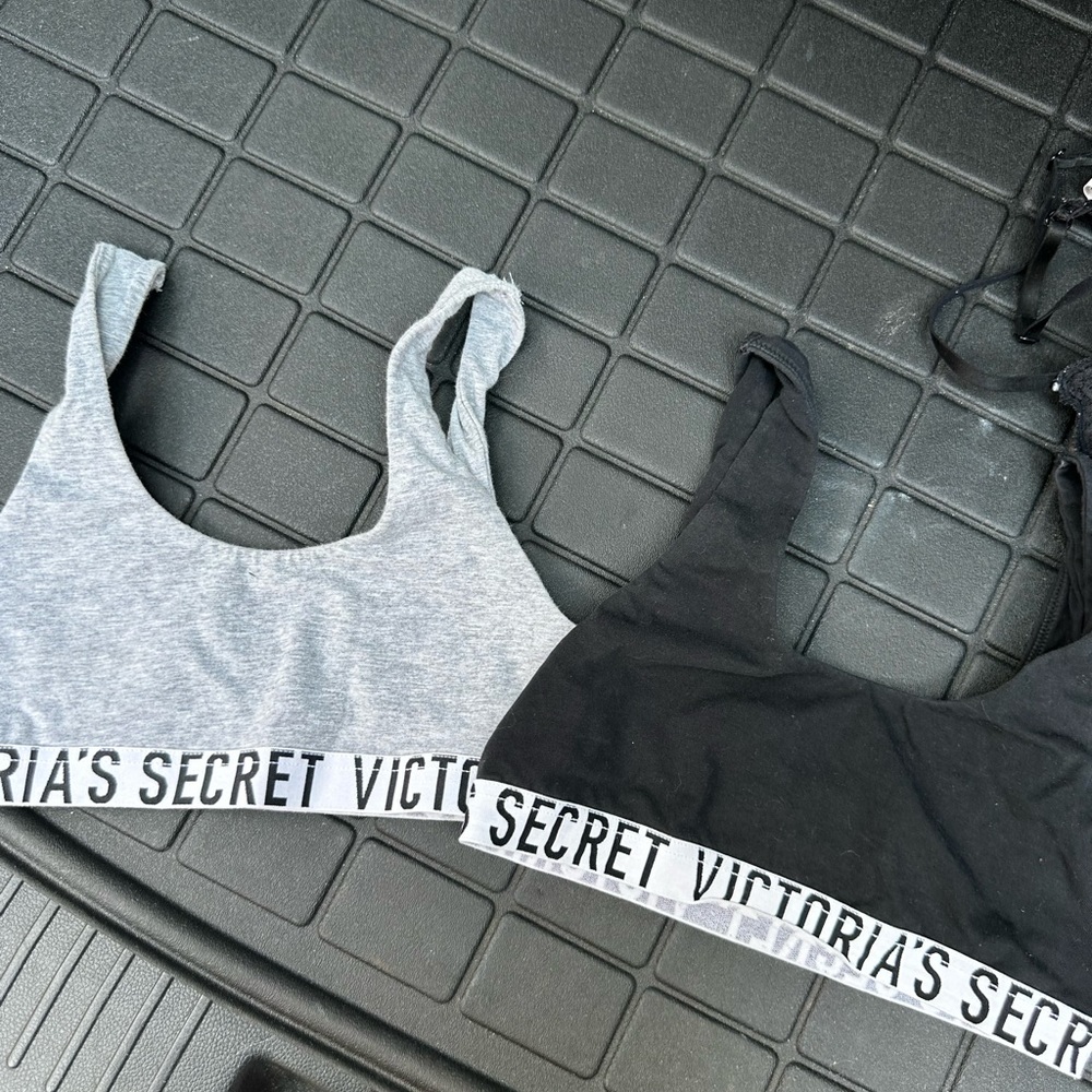 Victoria's Secret Gray and Black Bra with Elastic Band